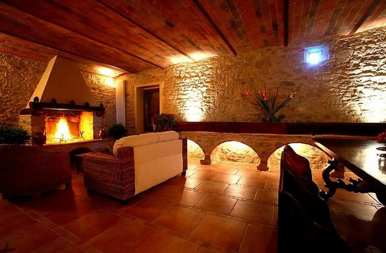 Villa Podere Lucignano Secondo Agriturismo Gaiole in Chianti Italy