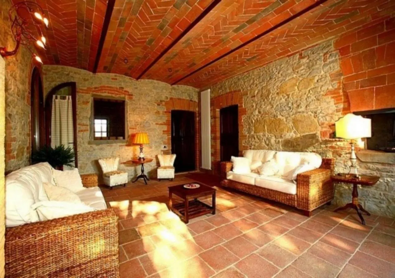 Podere Lucignano Secondo Agriturismo Gaiole in Chianti 0*,  Italy
