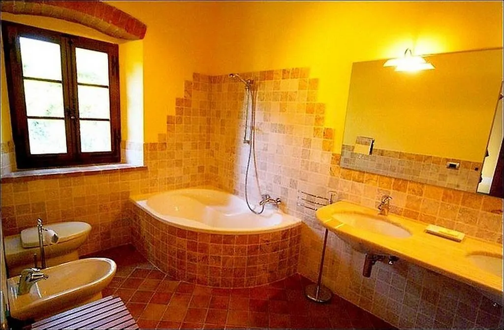 Podere Lucignano Secondo Agriturismo Gaiole in Chianti