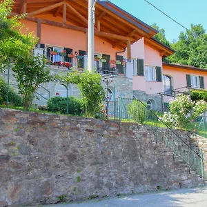 Bella Susanna , San Siro (Lombardy) Italien